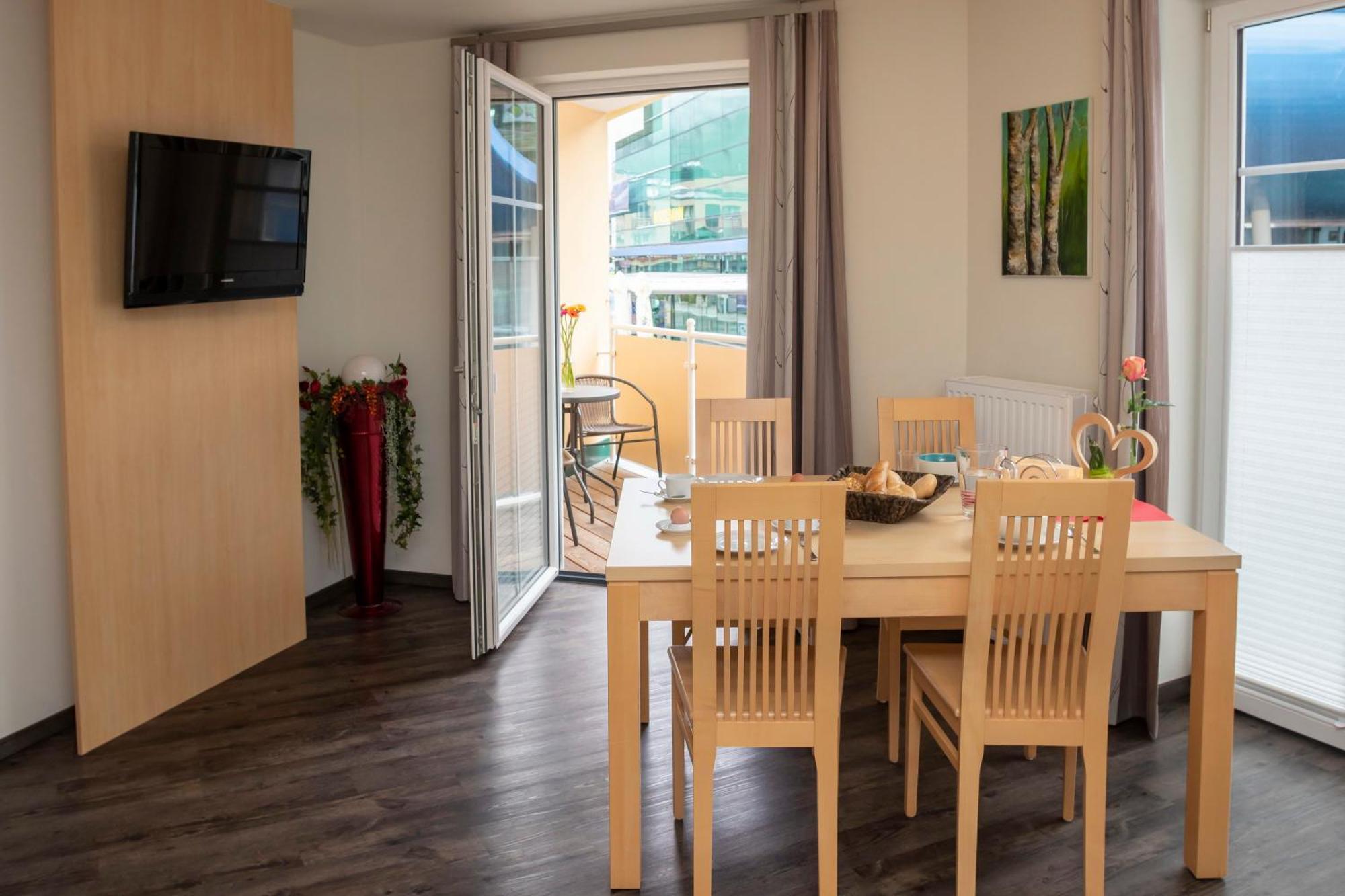 שלאדמינג Appartement Charly Kahr And Family, Ski-In & Ski-Out מראה חיצוני תמונה